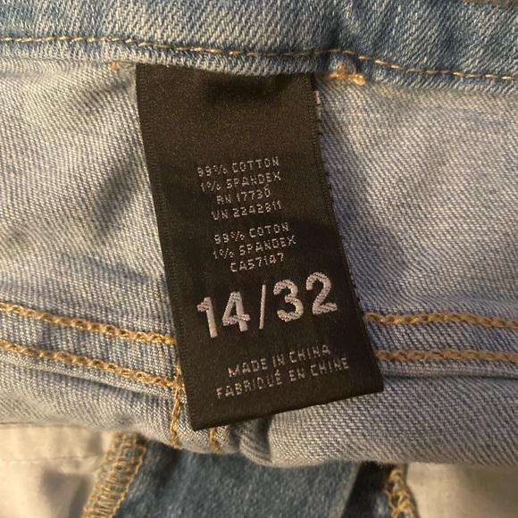 ripped light blue denim jean shorts | size: 14/32 - Picture 2 of 3